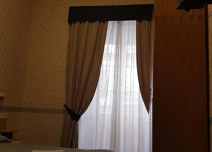 Otel Orbis 2*